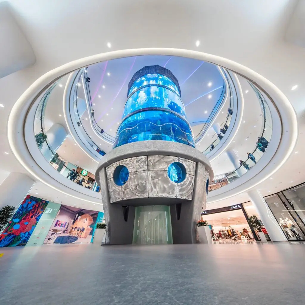 Shopping Mall Aquariums: Enhancing the Retail Experience